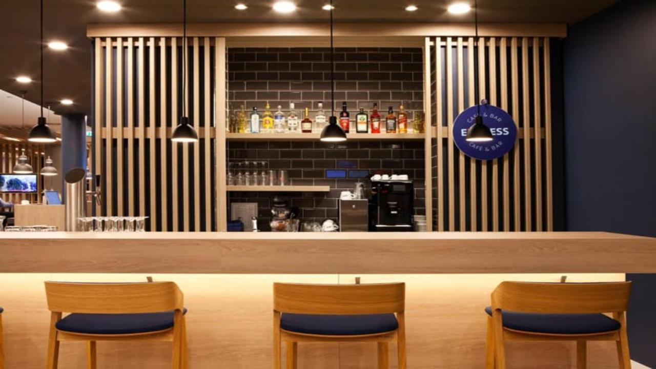 Holiday Inn Express Bochum By Ihg Екстериор снимка