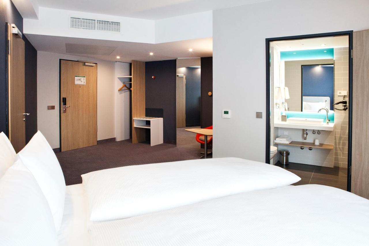 Holiday Inn Express Bochum By Ihg Екстериор снимка