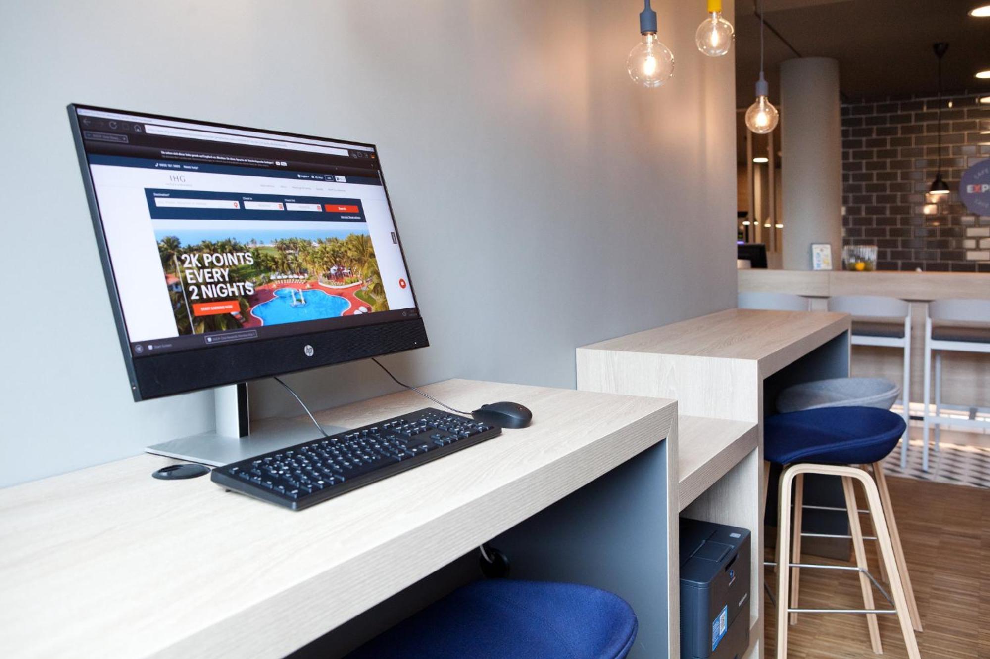 Holiday Inn Express Bochum By Ihg Екстериор снимка