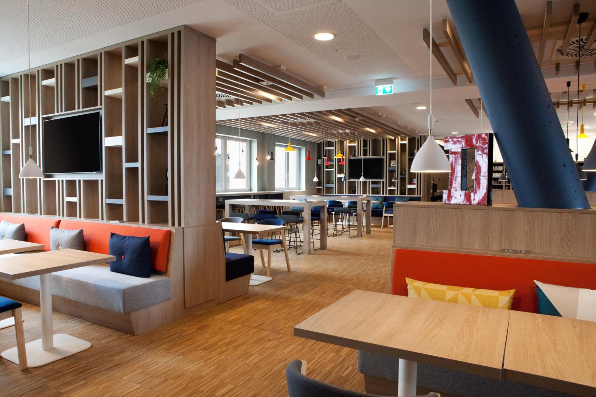 Holiday Inn Express Bochum By Ihg Екстериор снимка